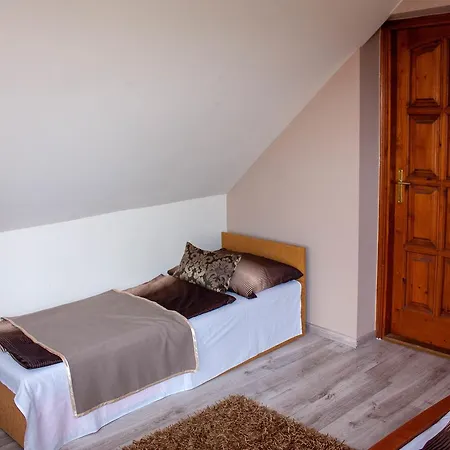 Leanyka Vendeghaz Гостевой дом 4*
