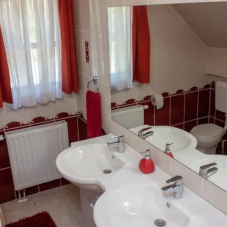 Guest house Leanyka Vendeghaz Eger